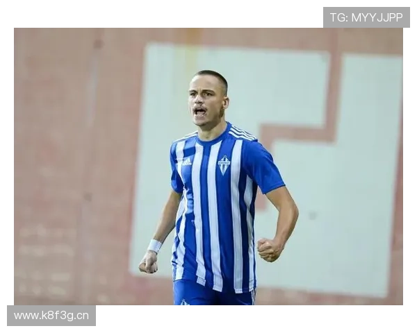 姆富尼志在曼城一线队氛围佳好